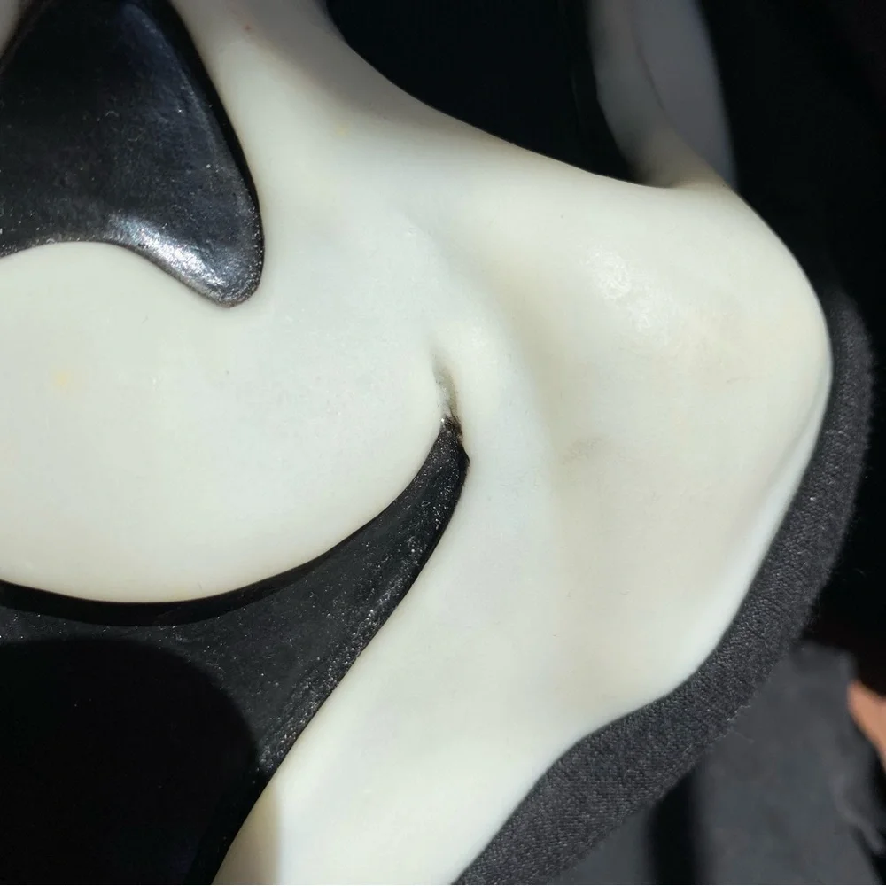 Vintage Scream Cloth Hood Smile Happy Ghost Face Fun World Div